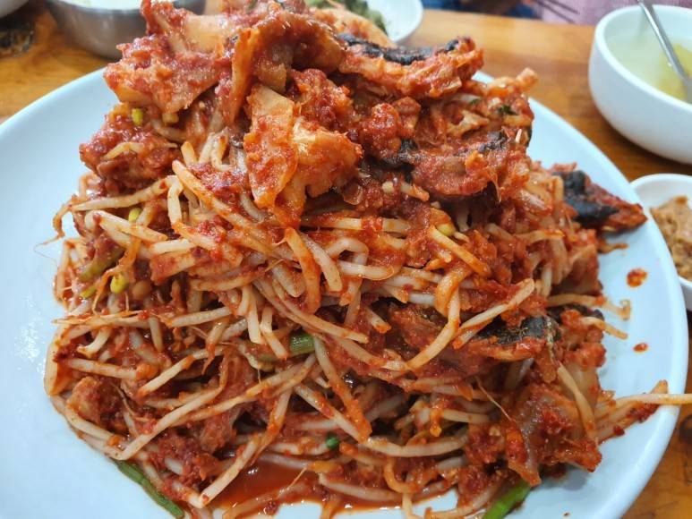 타지역 사람들이 마산 아구찜집 가면 의아해 할 수 있는거...jpg | 인스티즈