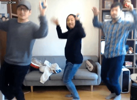 은근 타고난 춤선 보유자.gif | 인스티즈