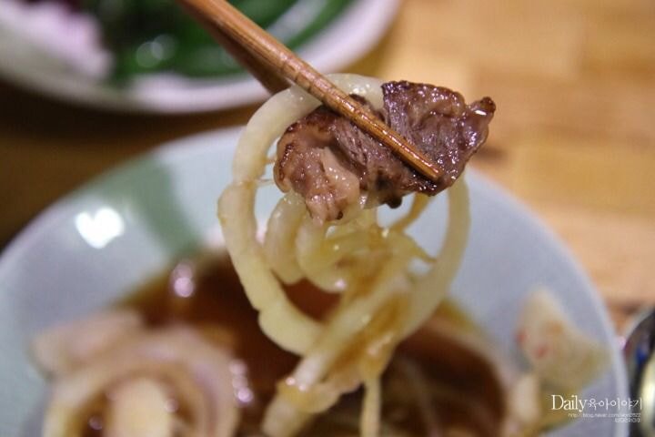 고기엔 파절이 vs 양파절임 | 인스티즈