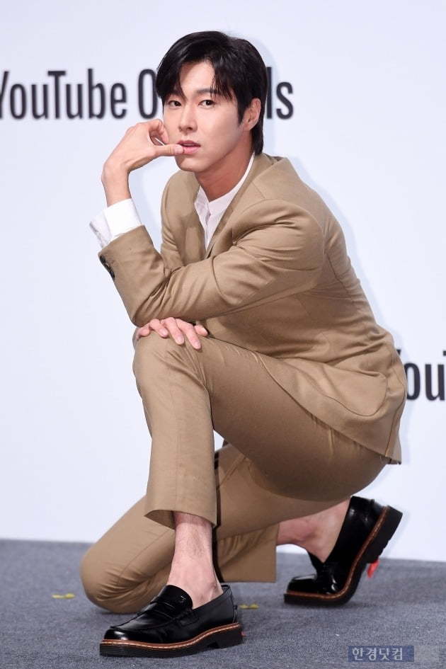 이미지 하나로 현재 엄청 잘나가는 아이돌멤버 | 인스티즈