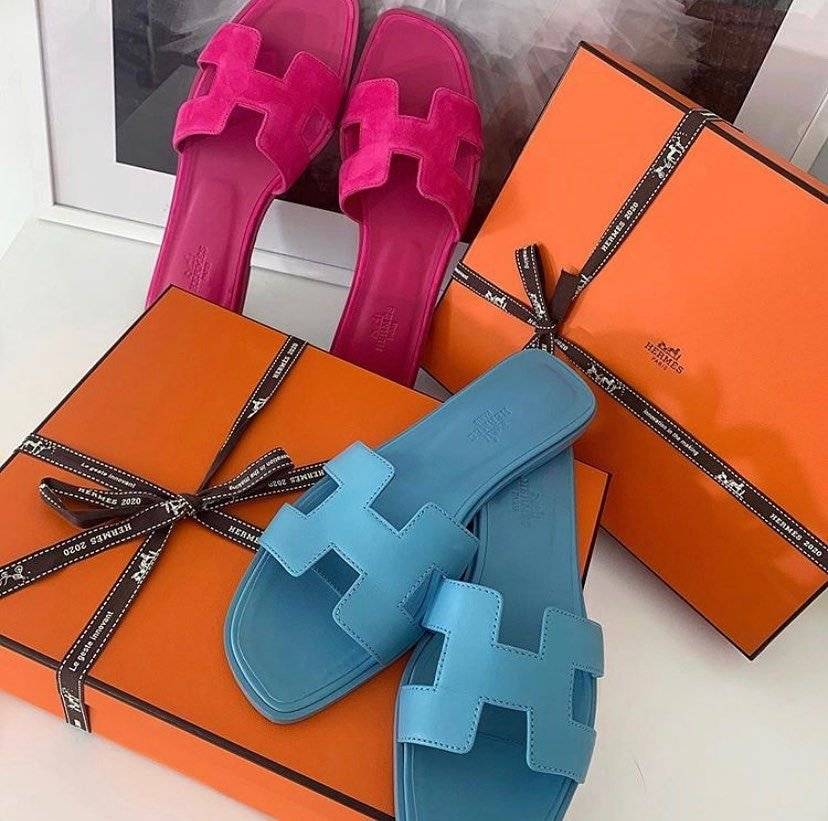 가격이 만만해서(?) 인기 많다는 에르메스 슬리퍼...jpg | 인스티즈
