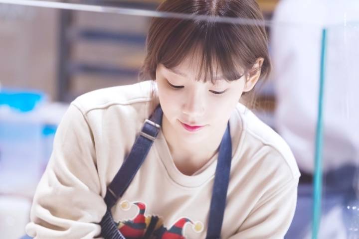 이런 카페알바생이 무료로 사이즈업을 해준다면? | 인스티즈