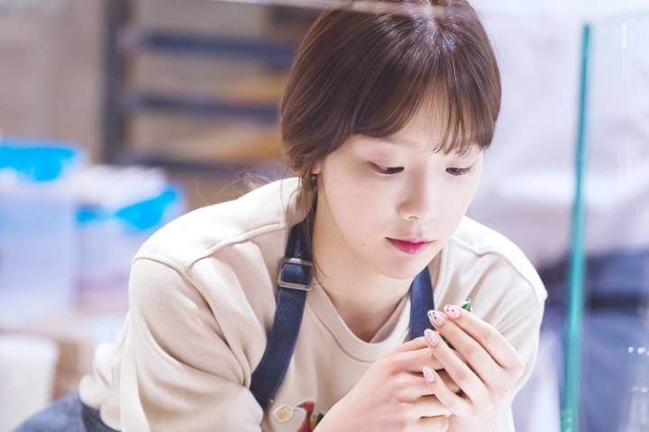 이런 카페알바생이 무료로 사이즈업을 해준다면? | 인스티즈