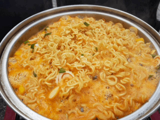 라면이 세상 제일 맛있는 장소 | 인스티즈
