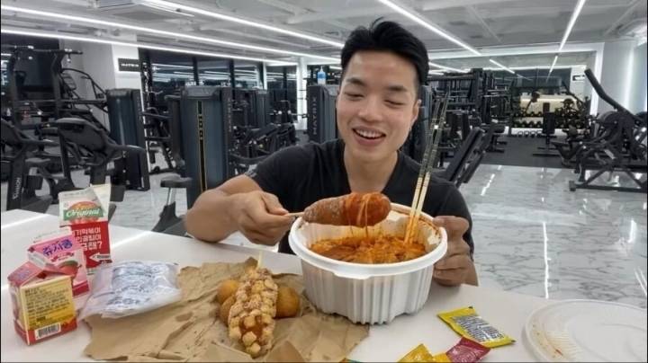 엽떡 처음먹어본 트레이너 | 인스티즈