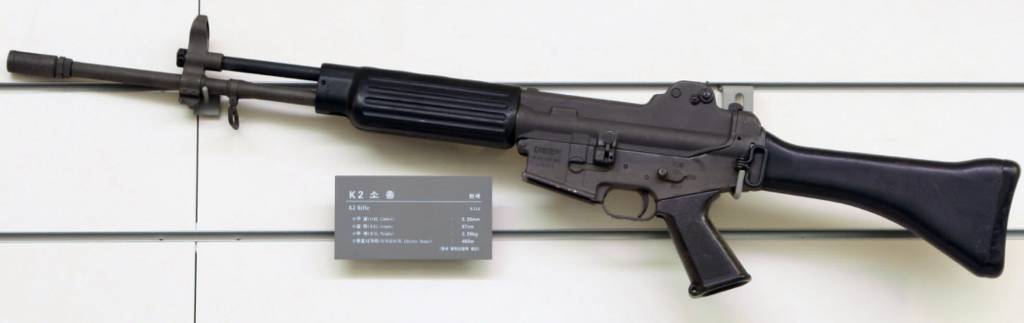 K-2소총 들고 싸우면 강호동 이길수 있다 vs 없다 | 인스티즈