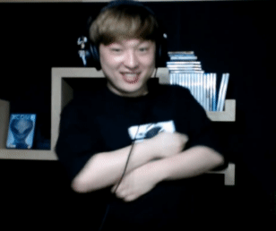 전 아이돌가수 현 인터넷방송인 풍월량 일대기 사진전 | 인스티즈