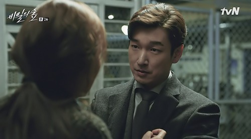 시그널 vs 비밀의숲 대사 재질 차이.JPG | 인스티즈