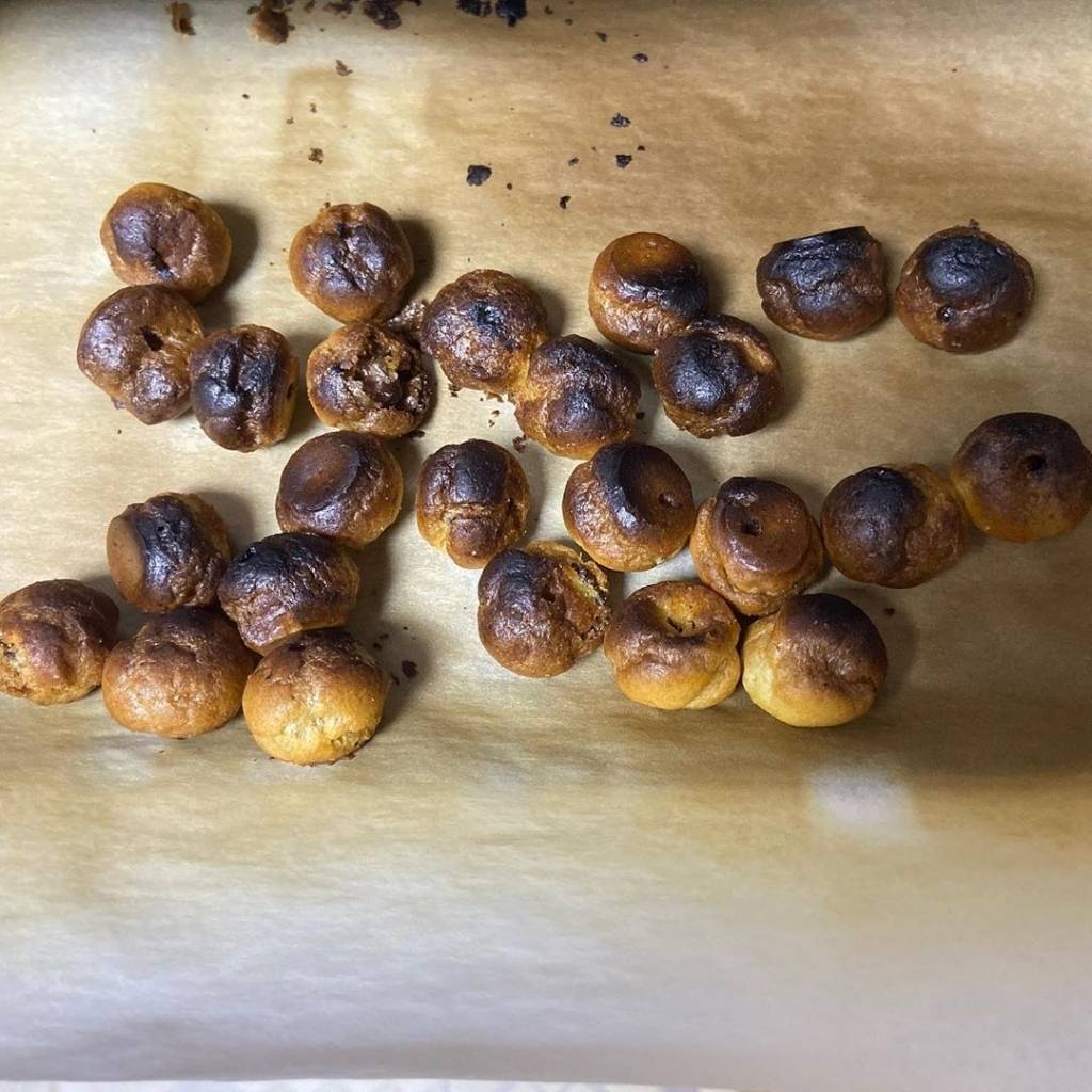 에어프라이어에 돌려버린 홈런볼........jpg | 인스티즈