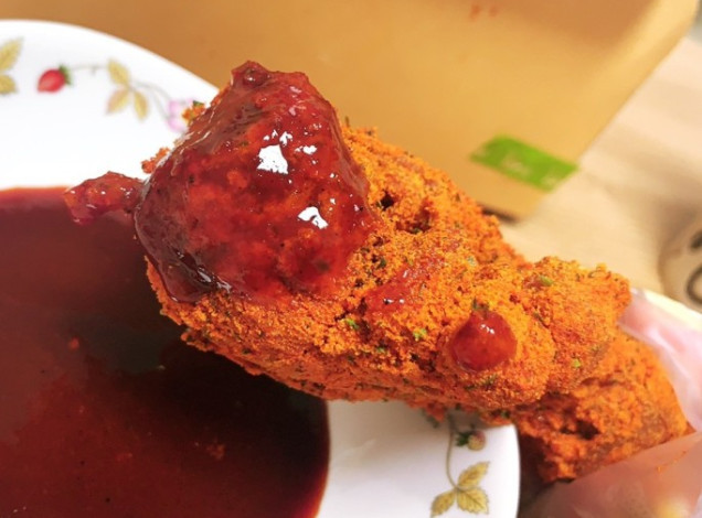 닉값 제대로 하는 치킨.jpg | 인스티즈