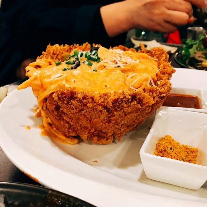 돈까스그릇에 담겨져나오는 파스타 | 인스티즈