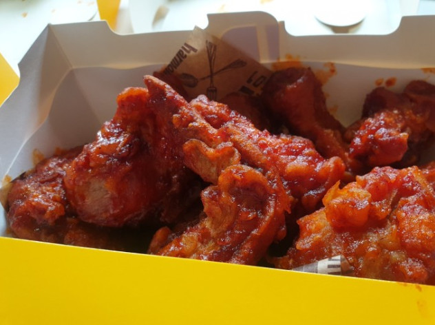 닉값 제대로 하는 치킨.jpg | 인스티즈