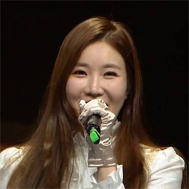 화제성 폭발하는 경연에 나온 가수들이 느낀 중압감 | 인스티즈