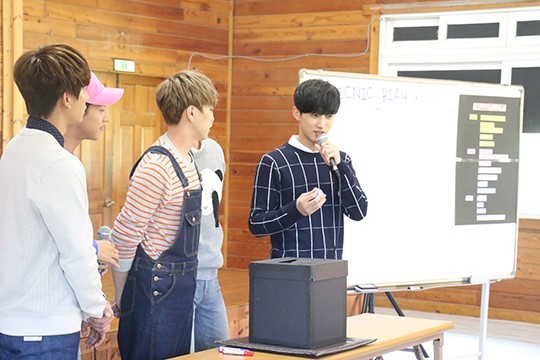 [스타캐스트] B1A4 with BANA 피크닉 현장 속으로 GOGO | 인스티즈