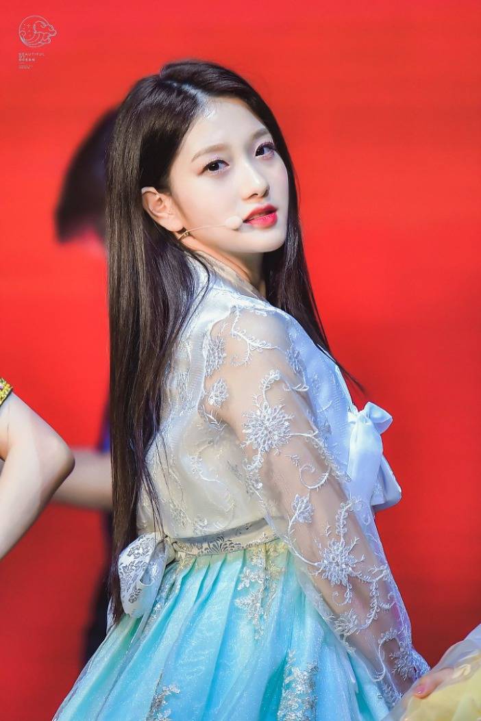 프로미스나인의 비주얼 원탑은? | 인스티즈