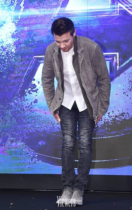 한국에 방문한 호크아이.jpg | 인스티즈