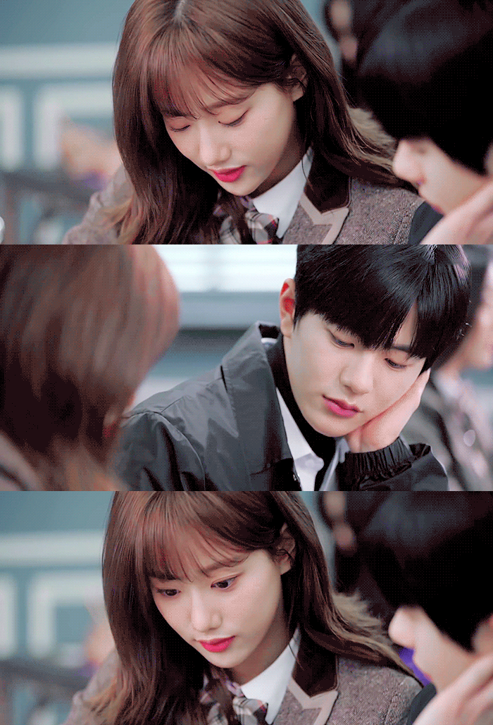 기억해..? 복도에서 떠들다.. 같이 혼나던 우리 둘... 기억 조작이 따로 없는 하이틴 웹드 | 인스티즈