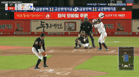 월드스타 이틀 연속 입국 | 인스티즈