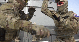 UDT/SEAL 실제 훈련짤.gif | 인스티즈