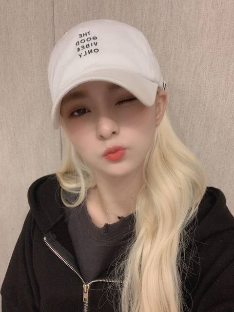 아주 오랜만에 찾아오는 프로미스나인 이나경🐥 | 인스티즈