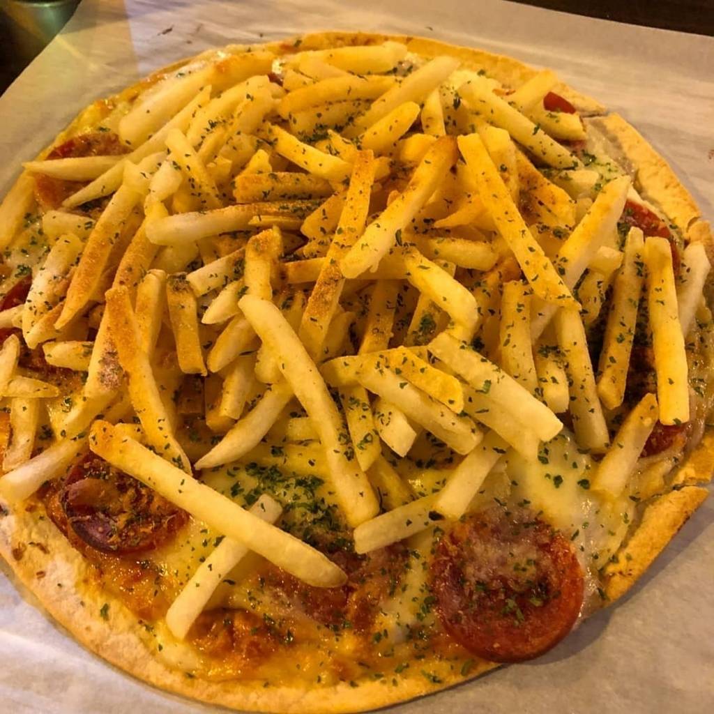 피자 위에 감자튀김........jpg | 인스티즈