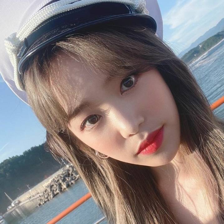 에이프릴 레이첼 .jpgif | 인스티즈