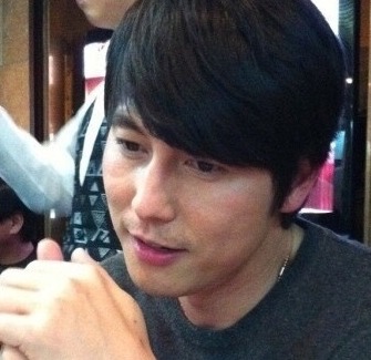 그는 당신을 사랑하지 않는다ㅎ | 인스티즈