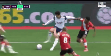 손흥민 위험했던 장면 | 인스티즈