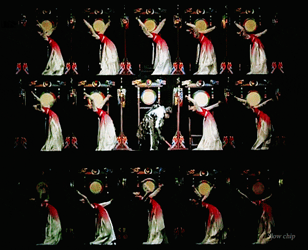 경복궁에서 한복 입고 무대한 방탄소년단.gif | 인스티즈