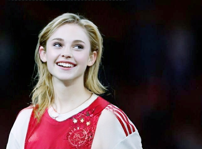 남초 커뮤니티마다 반응폭발한 바르샤 프랭키 데용 여자 버전.jpg | 인스티즈