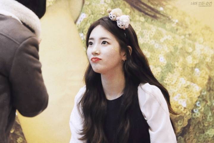 팬들 눈빛으로 조련하는 수지 | 인스티즈