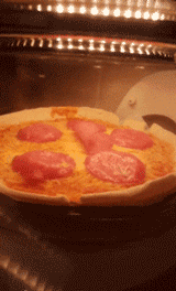 전자렌지에 피자를 돌리면 | 인스티즈