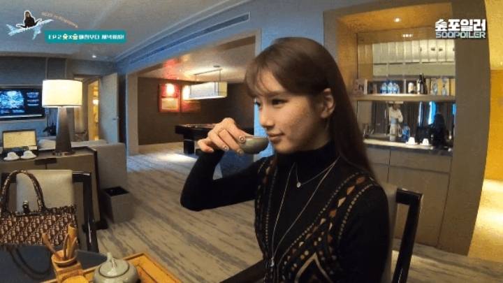 싱가폴에서 한국인 인증하는 수지 | 인스티즈