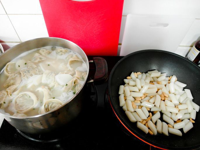 얘네 찐 한국인이구나 생각이 들었던 방탄소년단 밥상.jpg | 인스티즈