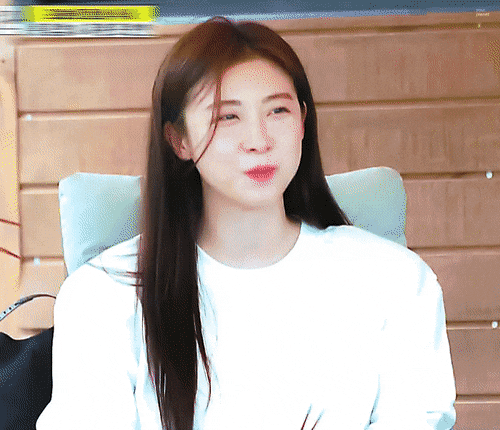 43살 누나가 사귀자고 한다면? | 인스티즈