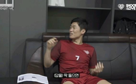 박지성이 지목한 인종차별 캠페인 다음 주자 3명.jpg | 인스티즈