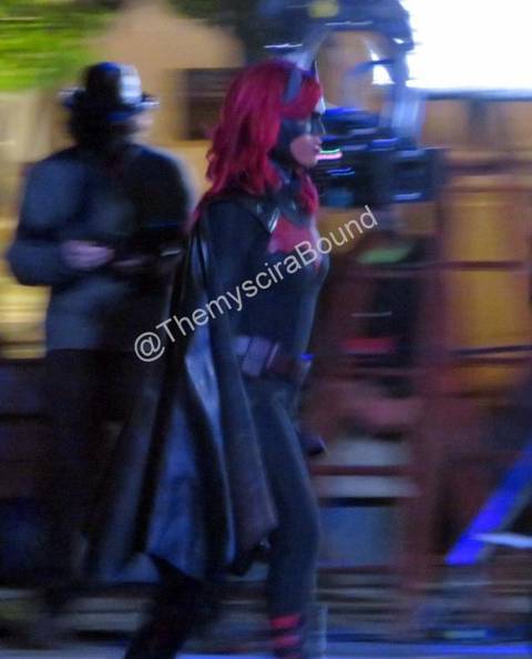 새 배트우먼 | 인스티즈