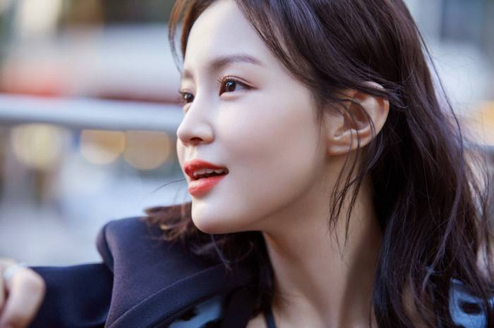 '나스' 뮤즈된 이하이, 청량미 넘치는 근황 | 인스티즈