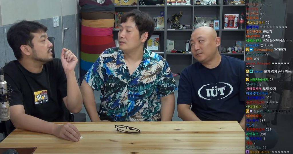 침펄이 알려주는 밤에 모기 잡기 힘든 이유 | 인스티즈