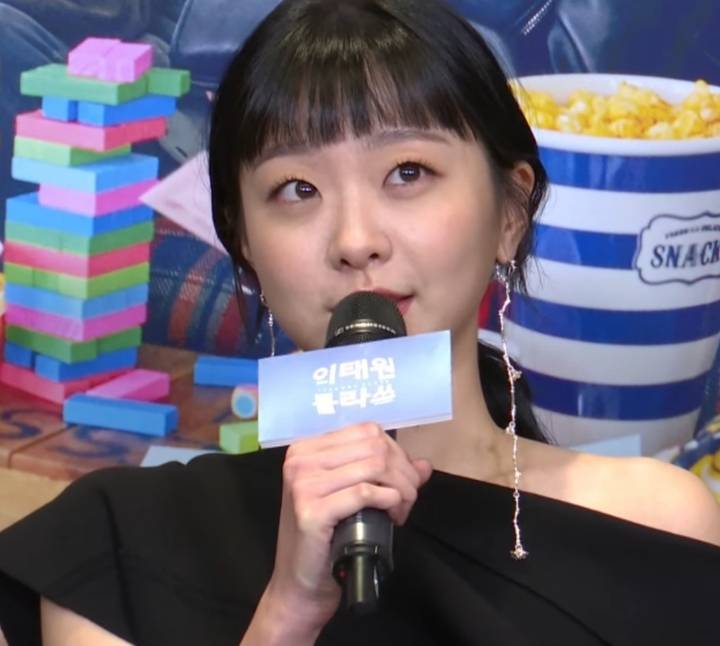 끼가 없는데 어떻게 배우 하겠냐는 말을 많이 들었던 김다미.jpgif | 인스티즈