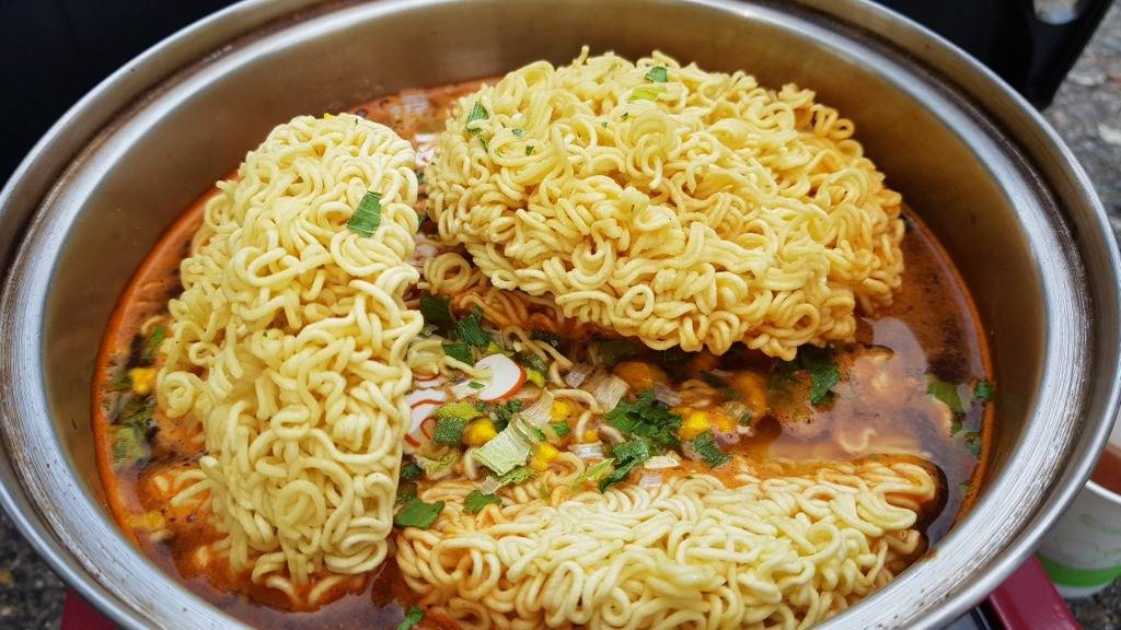 라면이 세상 제일 맛있는 장소 | 인스티즈