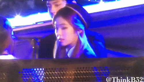 제복 입은 레드벨벳 아이린.gif | 인스티즈