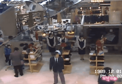 1989년 12월 1일 삼풍백화점 개장 행사.gif | 인스티즈