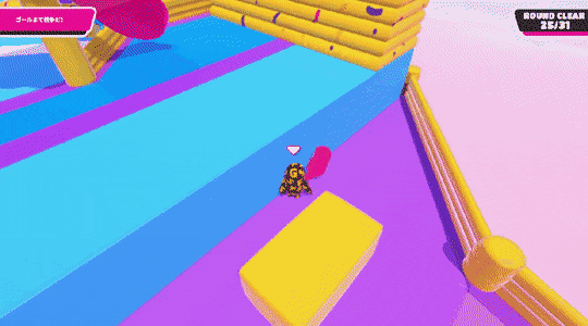 뉴비 도와주는 고인물.gif | 인스티즈