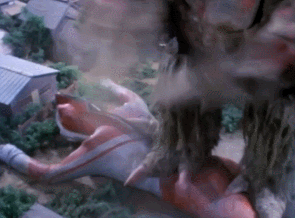 울트라맨이 괴수에게 패배하는 순간 .gif | 인스티즈