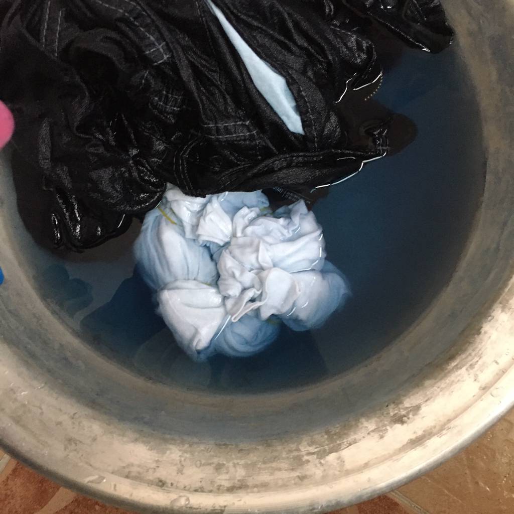 청바지 물이 너무많이빠져서 나염티셔츠를 만들기로했다 | 인스티즈