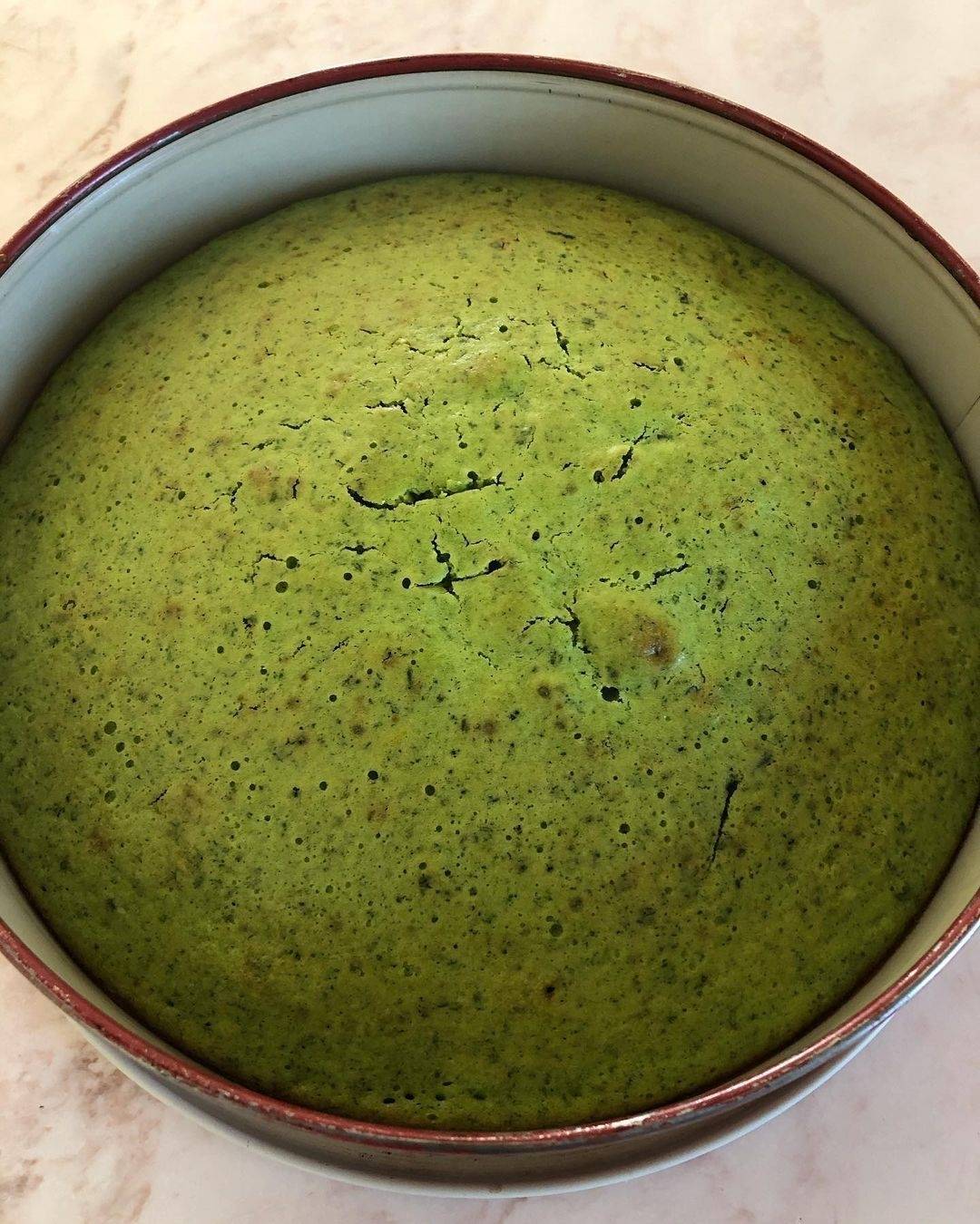 시금치로 만들었다는 케이크.......jpg | 인스티즈