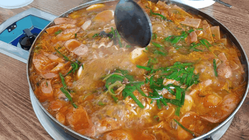 김치찌개보다 은근 좋아하는 사람 많은 찌개 | 인스티즈