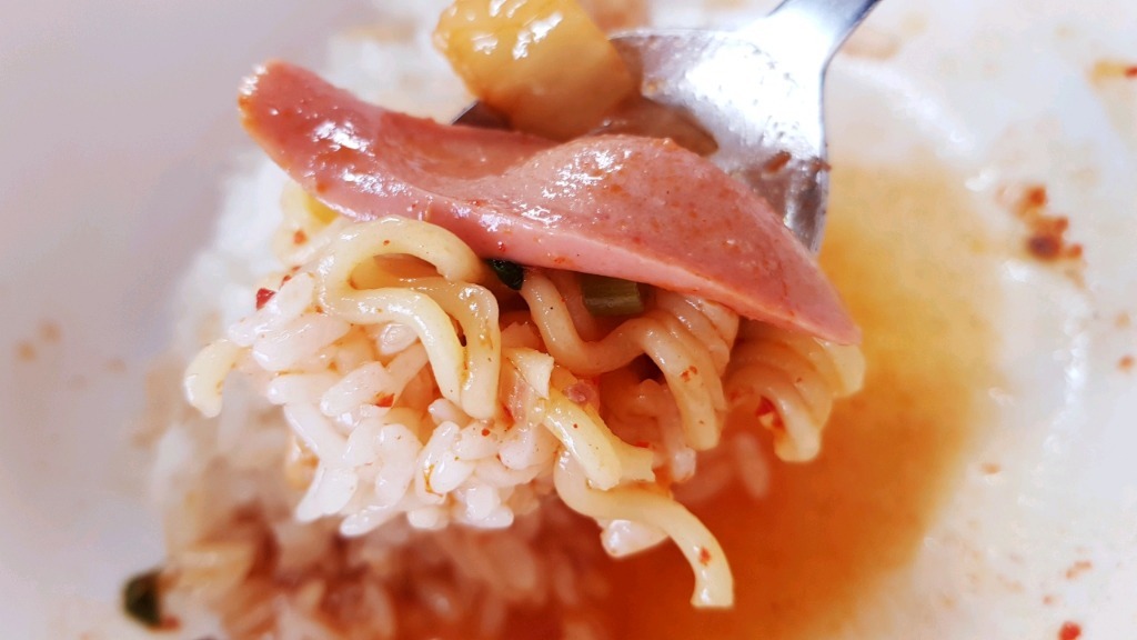 김치찌개보다 은근 좋아하는 사람 많은 찌개 | 인스티즈