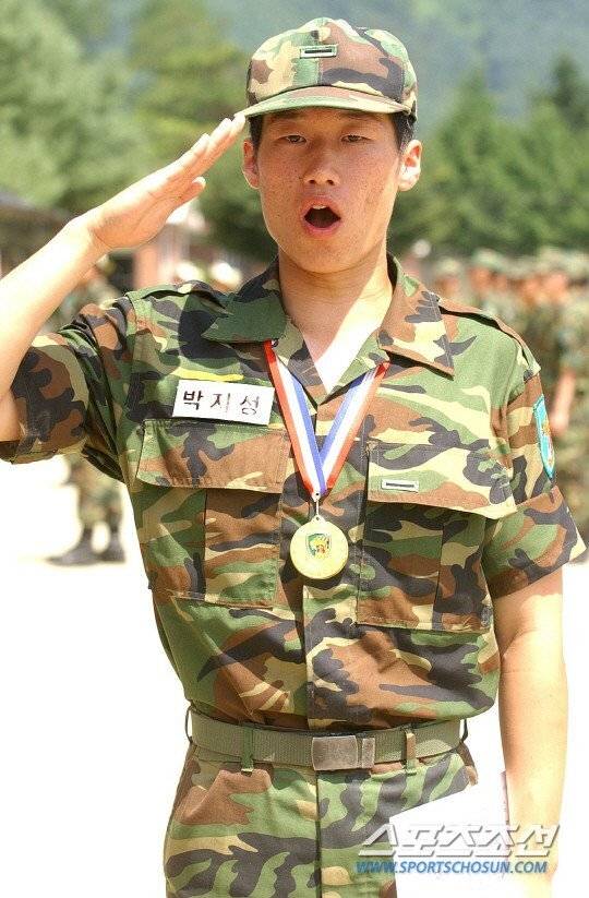 박지성 훈련병 시절.jpg | 인스티즈